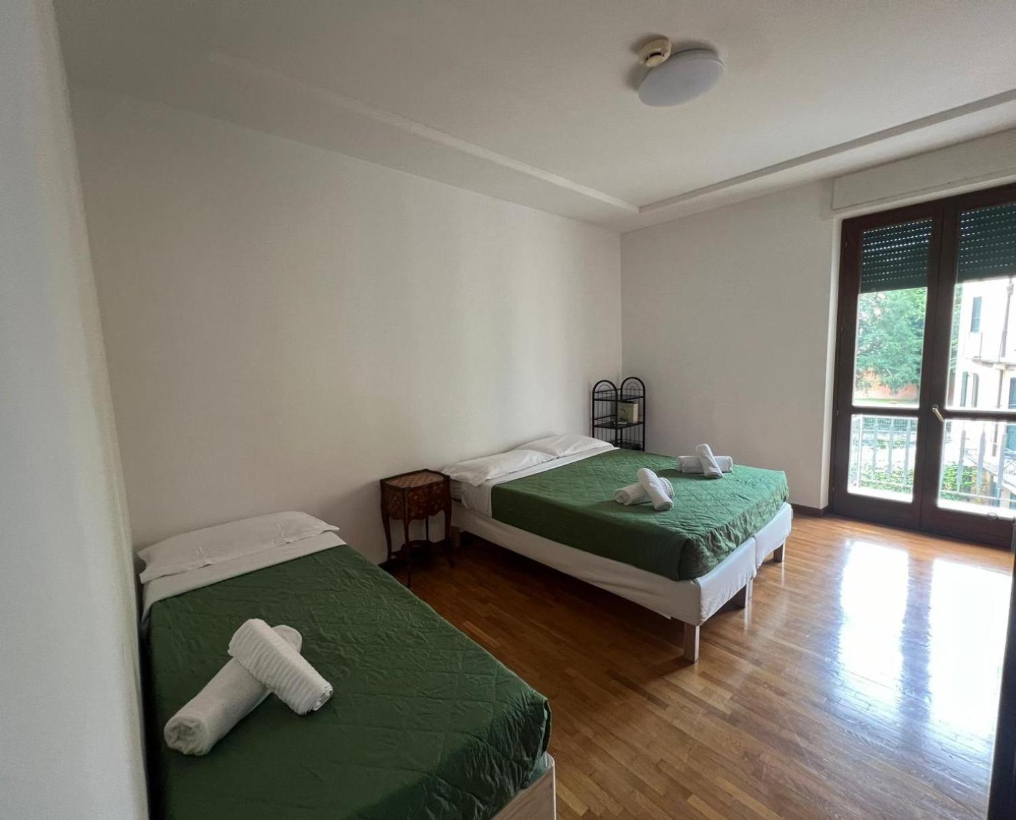 Marconi Rooms And Apartments Verona Exterior foto