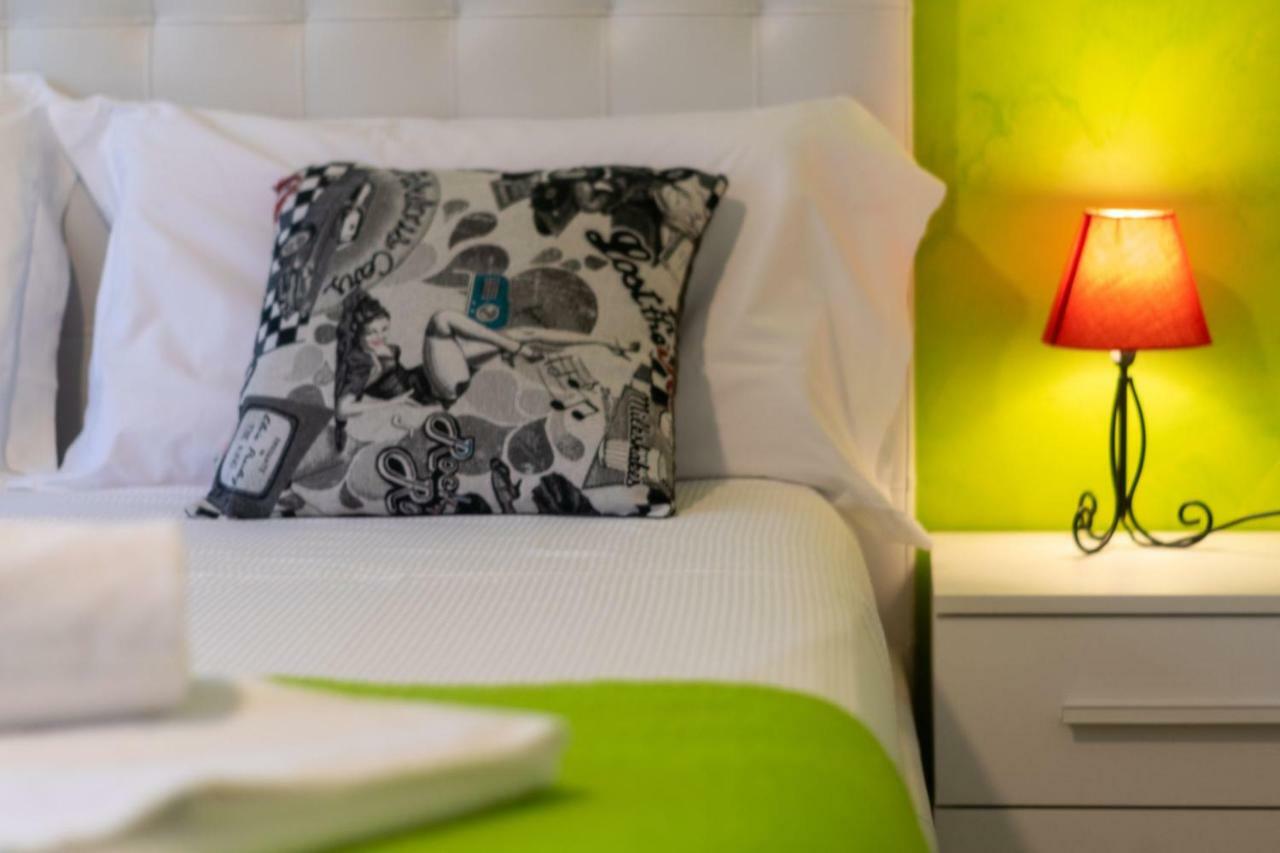 Marconi Rooms And Apartments Verona Exterior foto