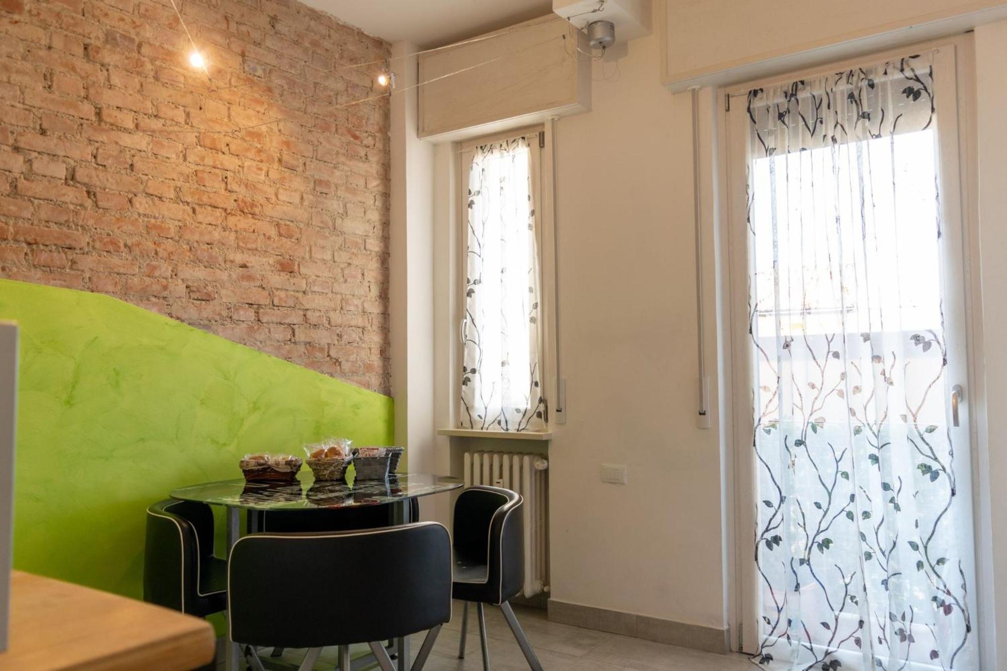Marconi Rooms And Apartments Verona Exterior foto